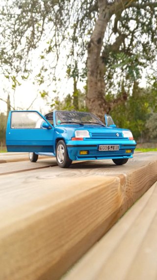 Solido 1/18 Renault 5 GT Turbo MK2 Azul