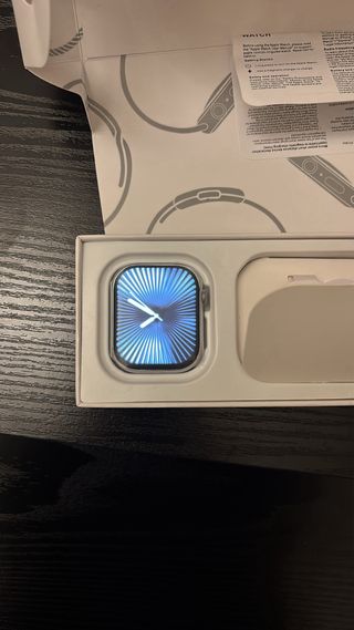 Apple Watch Series 11 Argento Nuovo