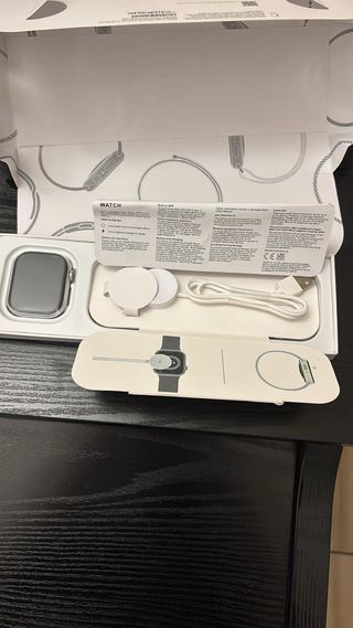 Apple Watch Series 11 Argento Nuovo