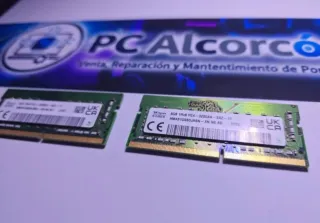 2x SK hynix DDR4 8GB PC4-3200AA