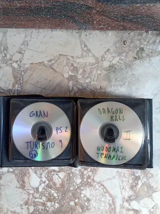 Juegos PS2: Dragon Ball, Toca Race