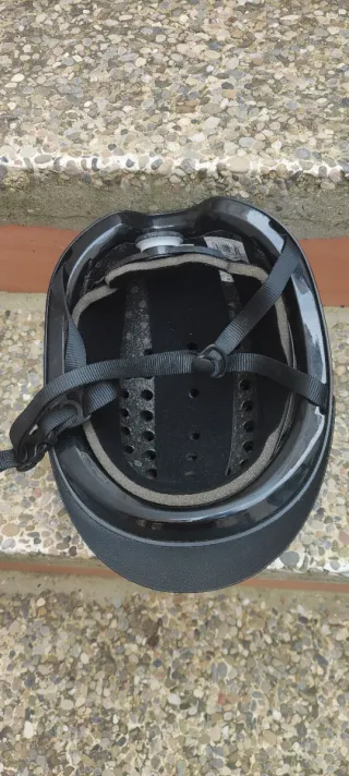 Casco de equitación Fouganza negro