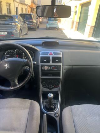 Peugeot 307 2002