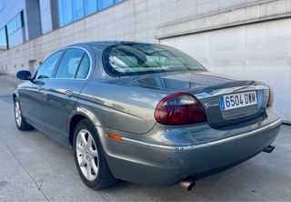 Jaguar S-Type 2.7D MANUAL