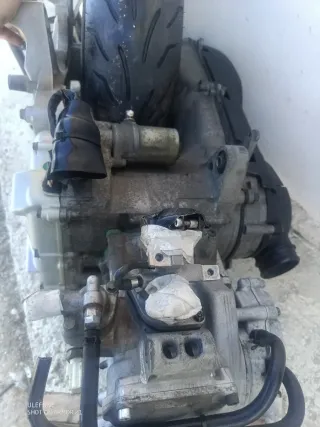 Motor Yamaha XMAX 125