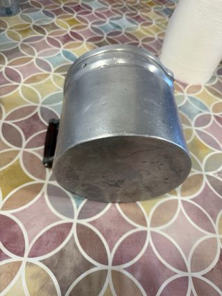 Hervidor de leche antiguo