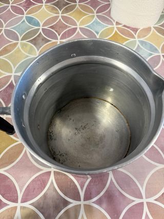 Hervidor de leche antiguo