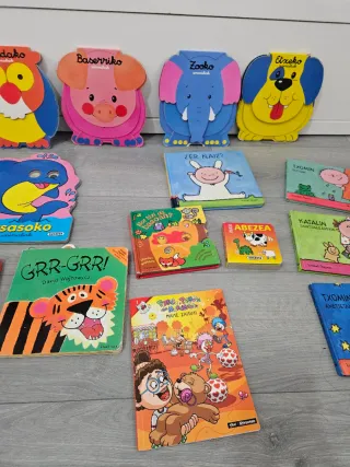 Lote 17 cuentos en Euskera