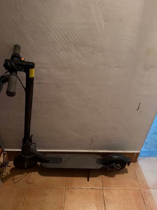 Patinete Eléctrico Xiaomi Essential