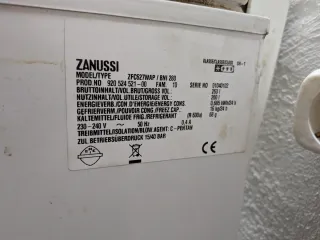 Arcón Congelador Zanussi ZFC627WAP