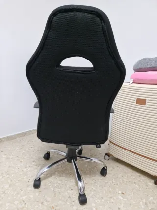 2 Sillas Gaming Tempest Negra y Roja/azul