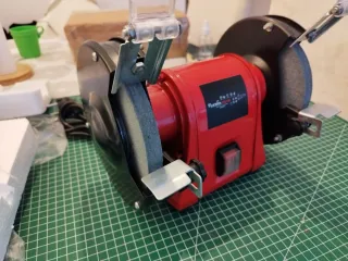 Esmeriladora CEVIK E25/150 150W