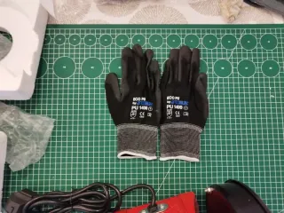 Esmeriladora CEVIK E25/150 150W