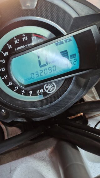Yamaha FZ6 N Naranja y Negra