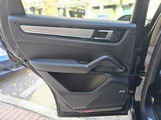 Porsche Cayenne 2019