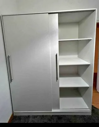 Mueble 2x2m nuevo 299€