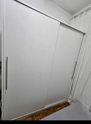 Mueble 2x2m nuevo 299€