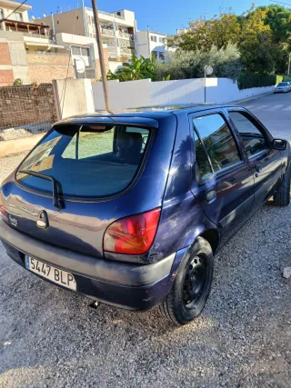 Ford Fiesta 2001