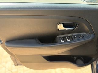 KIA Carens 1.6 GDi 135cv Concept 5pl 2014