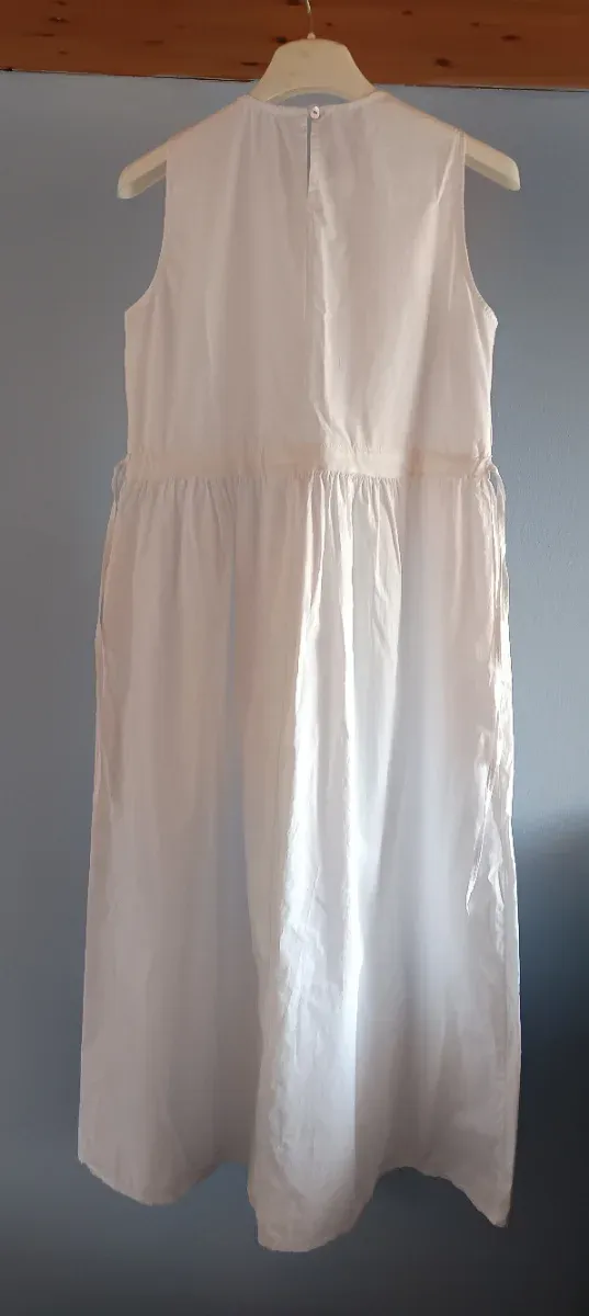 Vestito bianco in cotone