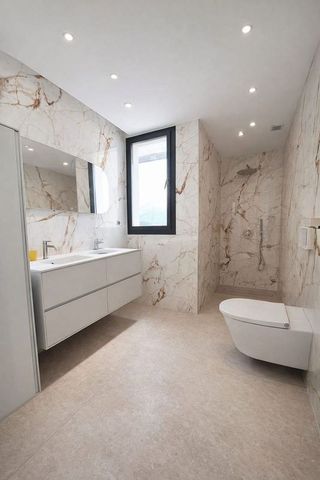 Chalet en alquiler en Nueva Andalucía centro en Marbella