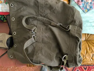 Mochila grande verde militar