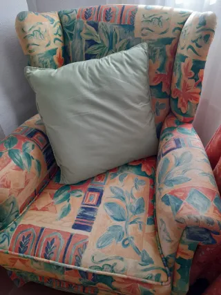 Pareja de butacas orejeras