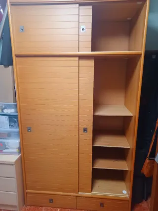 Armario de madera 2 puertas