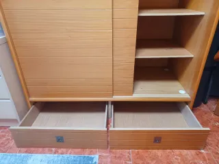 Armario de madera 2 puertas