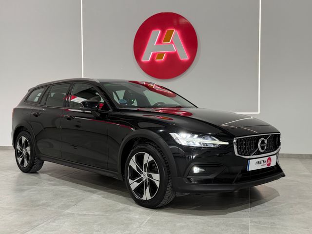 VOLVO V60 Cross Country 2.0 D4