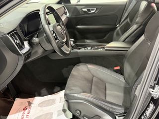 VOLVO V60 Cross Country 2.0 D4