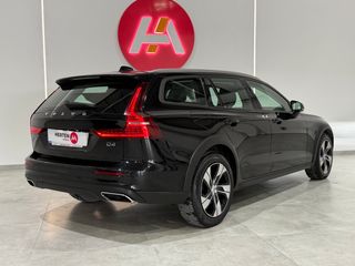 VOLVO V60 Cross Country 2.0 D4
