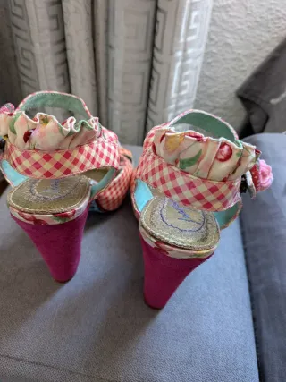 Sandalias Irregular Choice Multicolor