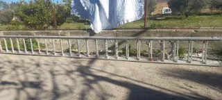 Escalera aluminio 23 peldaños 6m cada tramo 2 tram