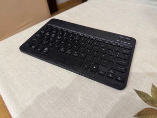 Mini Teclado Inalámbrico Bluetooth