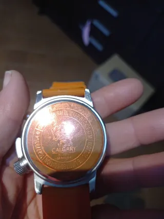 Reloj Calgary Negro y Naranja