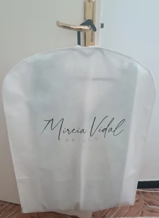 Vestido Mireia Vidal Exclusivo. Invitada boda.