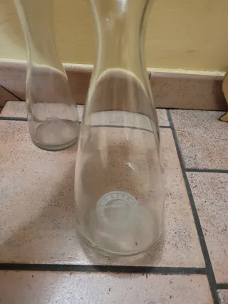 Brocca vintage da osteria in vetro