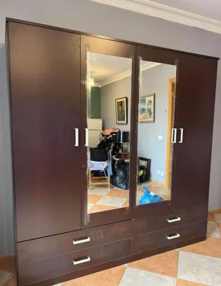 Armario 280€ nuevo 2x2m