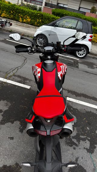 Ducati Hypermotard 950 RVE