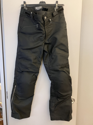 conjunto pantalón y chaqueta BMW airflor