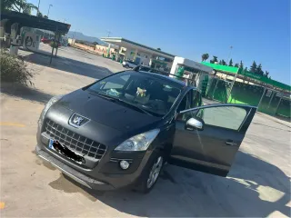 Peugeot 3008 2010
