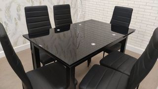 Mesa extensible de cristal + 6 sillas
