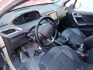 Despiece Peugeot 2008 2016 1.2 Puretech 110cv