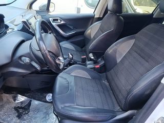 Despiece Peugeot 2008 2016 1.2 Puretech 110cv