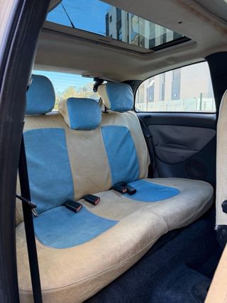 Lancia Ypsilon 2004 automático