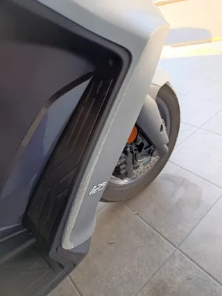 Kymco Super Dink 125cc Scooter