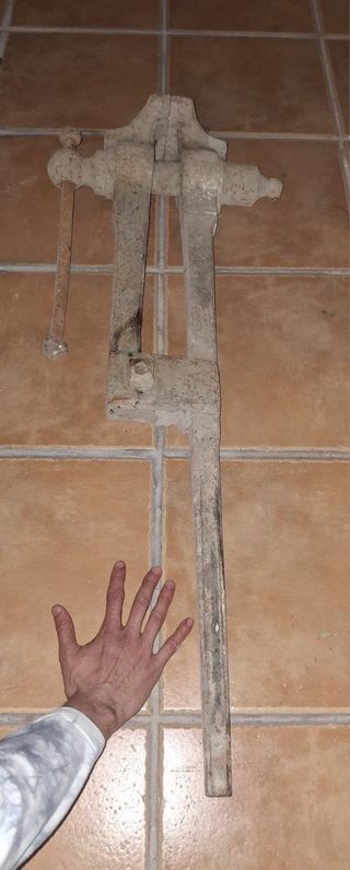 Tornillo de Banco Antiguo