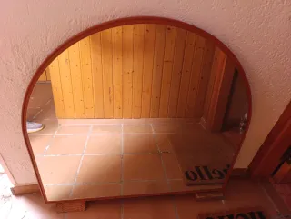 Espejo de madera y cristal