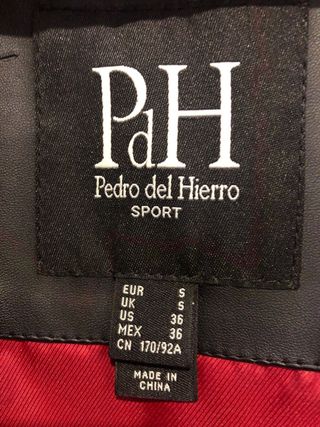 Abrigo Pedro del Hierro Gris con capucha desmontab